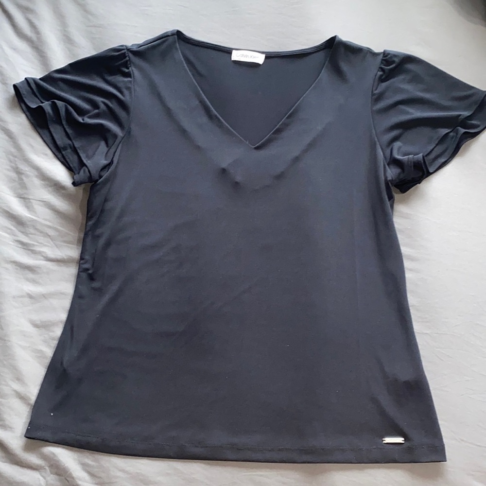 Calvin Klein Black V-Neck With Double Sleeve